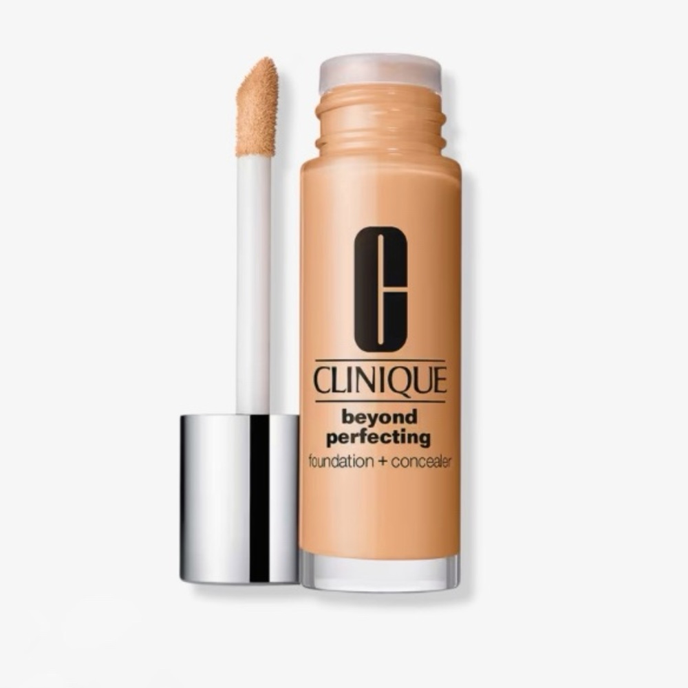 NWT Clinique beyond perfecting foundation WN48